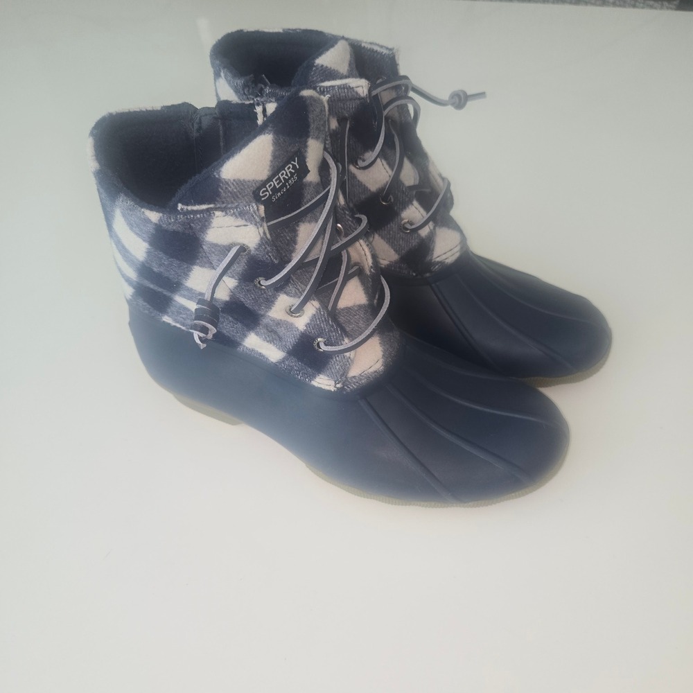 Sperry Saltwater Duck Boots Navy White Buffalo Plaid Wool Ankle Rain Boots 5M